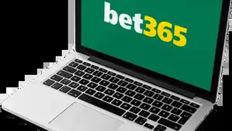 “香港运动员朱定文亚冬会“刀光剑影”之旅 新华网报道”