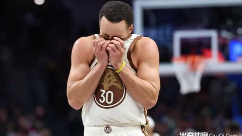 [NHL]常规赛：纽约游骑兵不敌阿纳海姆小鸭 4-5 比赛精彩瞬间